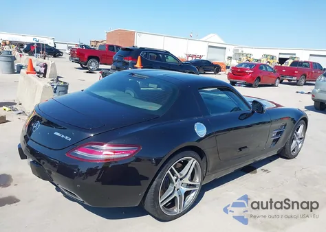 2011 Mercedes-Benz Sls Amg z USA, uszkodzony, nr VIN WDDRJ7HA7BA003765